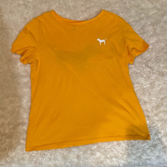 PINK Victoria's Secret Tops - PINK t-shirt